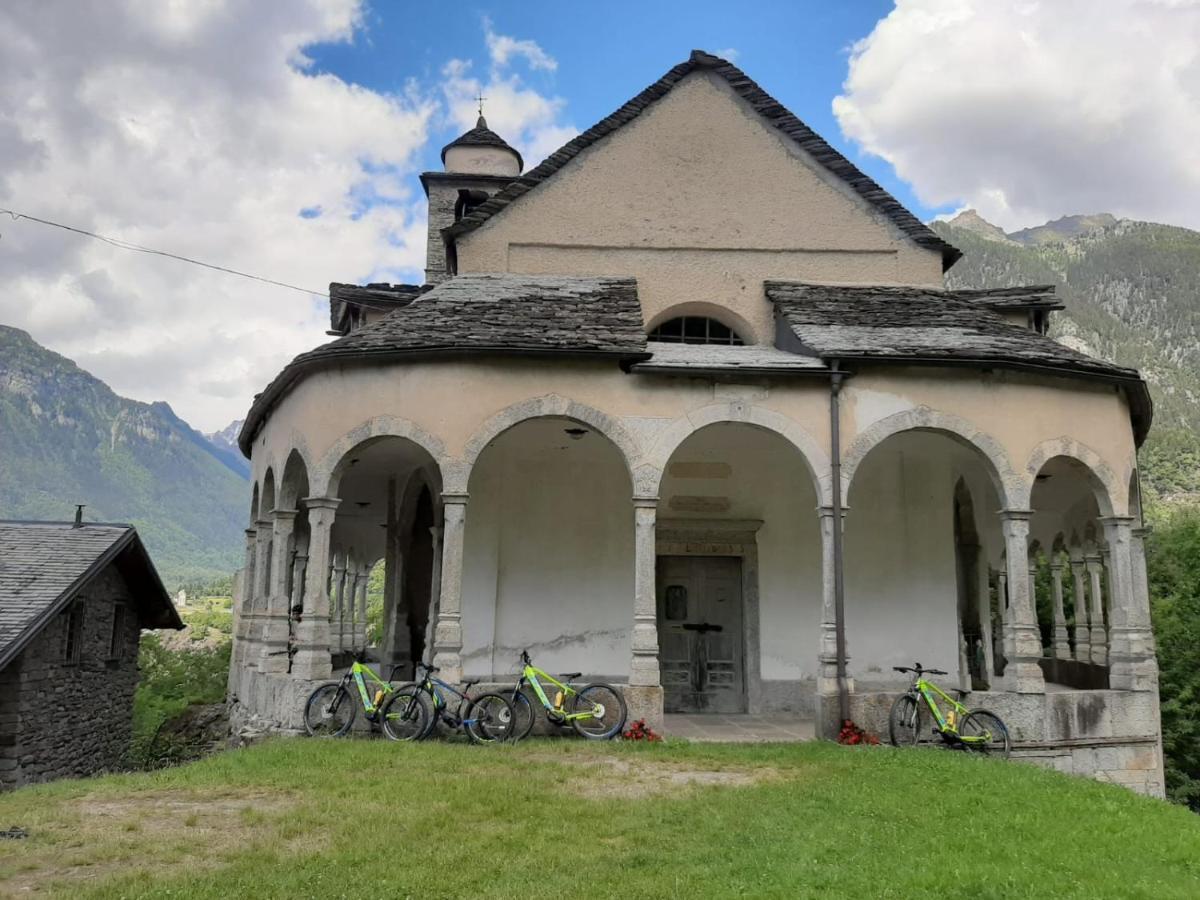 Locanda Del Sasso Rooms Crodo Kültér fotó