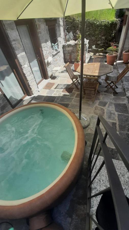 Locanda Del Sasso Rooms Crodo Kültér fotó