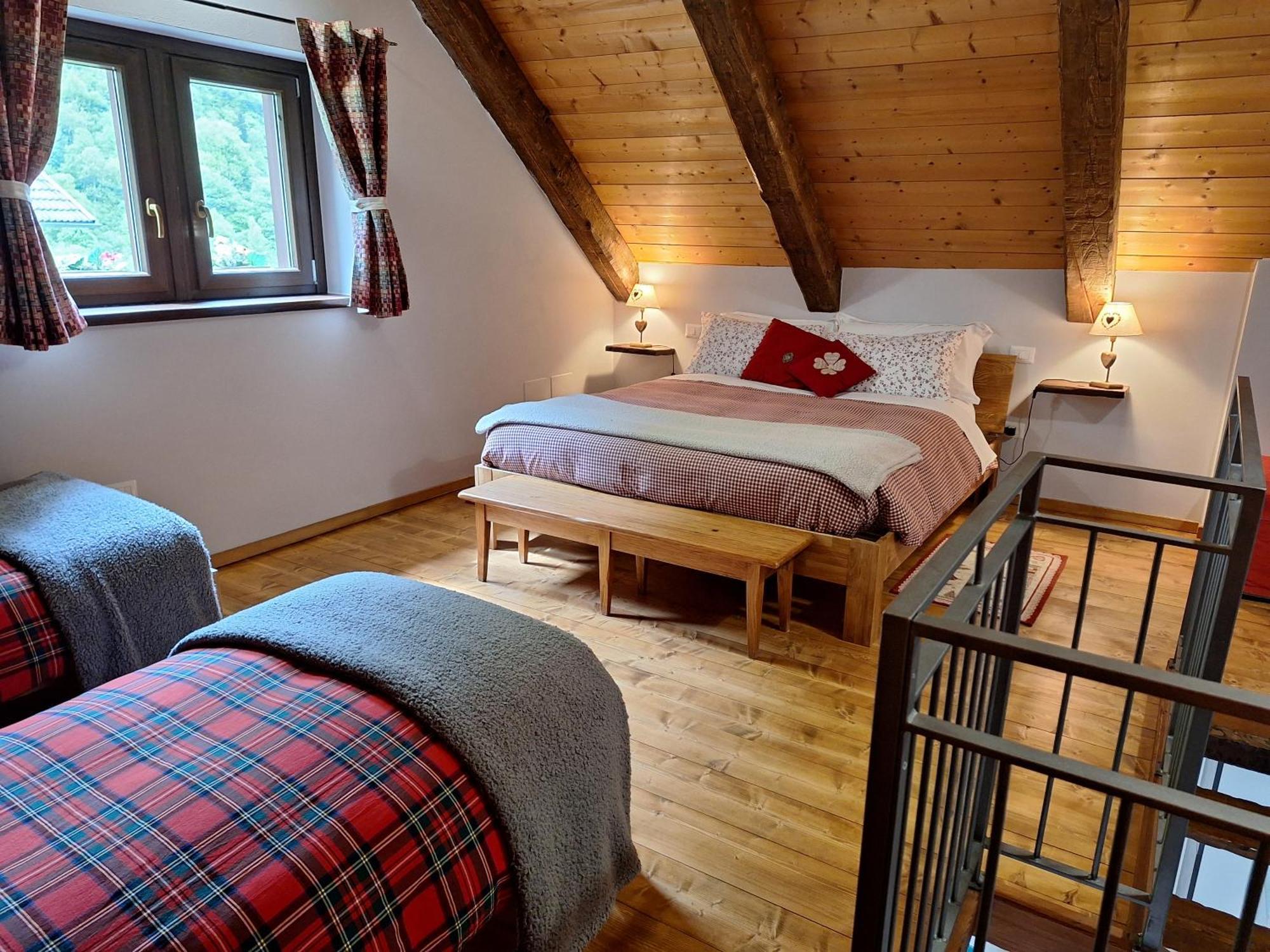 Locanda Del Sasso Rooms Crodo Kültér fotó