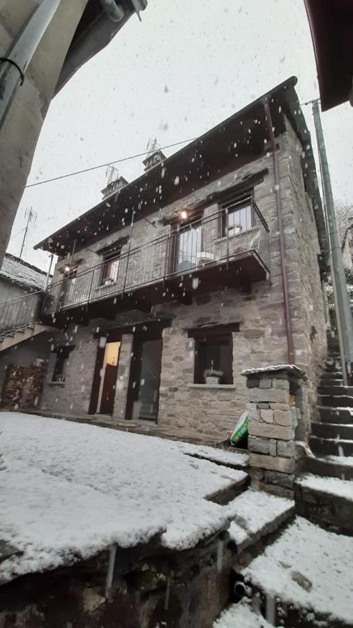 Locanda Del Sasso Rooms Crodo Kültér fotó