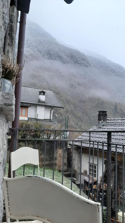 Locanda Del Sasso Rooms Crodo Kültér fotó